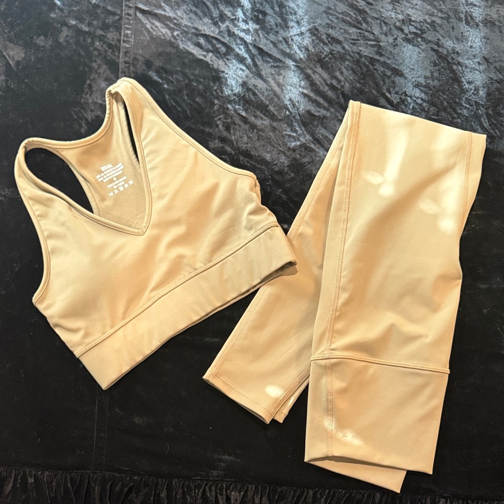 Zenana Outfitters Brown Apparel